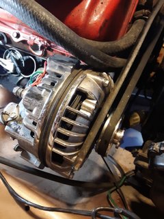 Super 225, top view of alternator.jpg