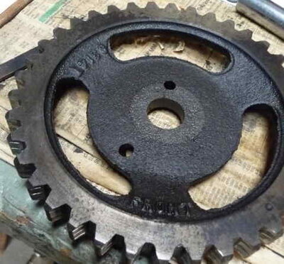 angled oil hole SL6.jpg